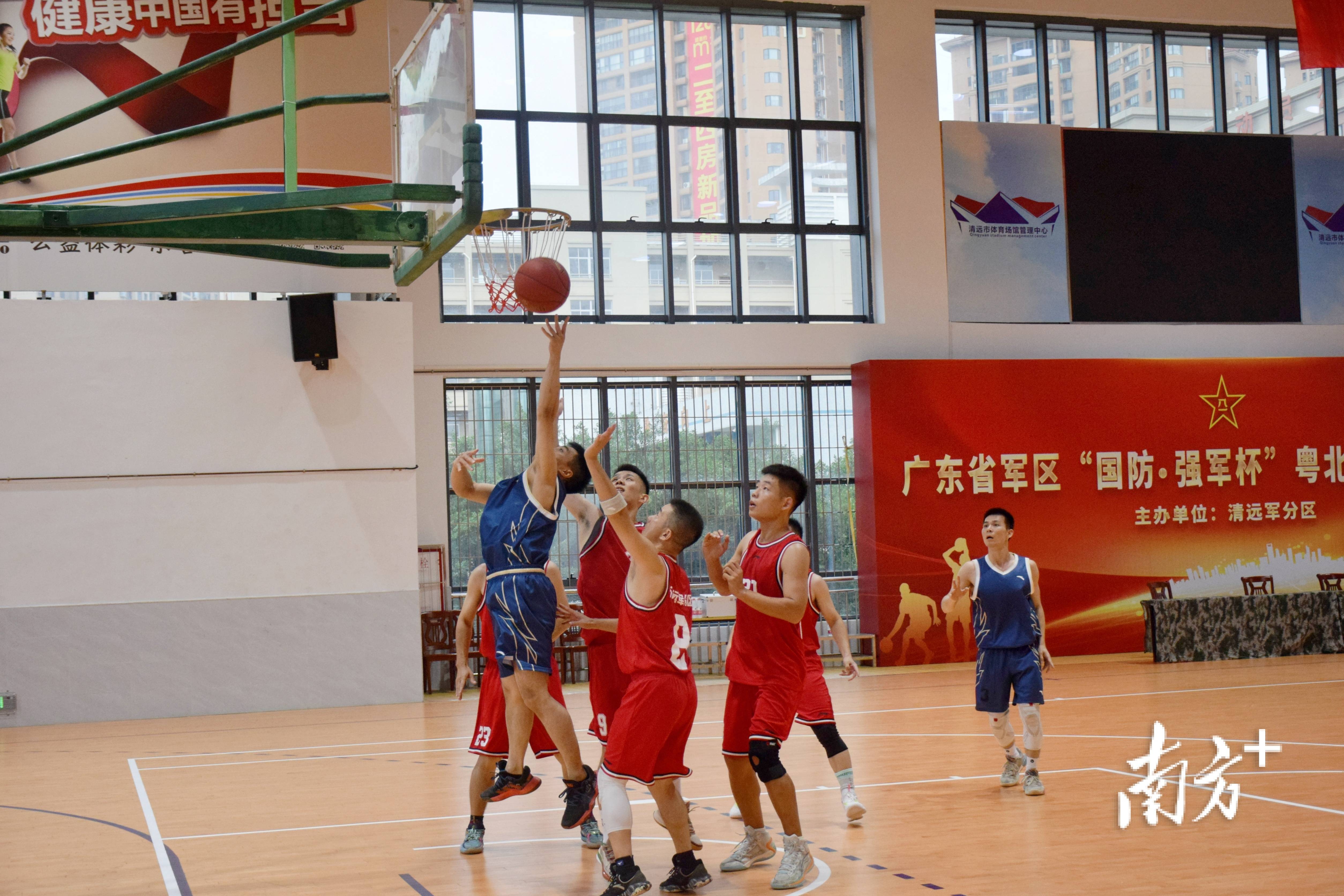 华体会登录入口-包含精彩篮球职业联赛再次上演，强队对决如约而至的词条