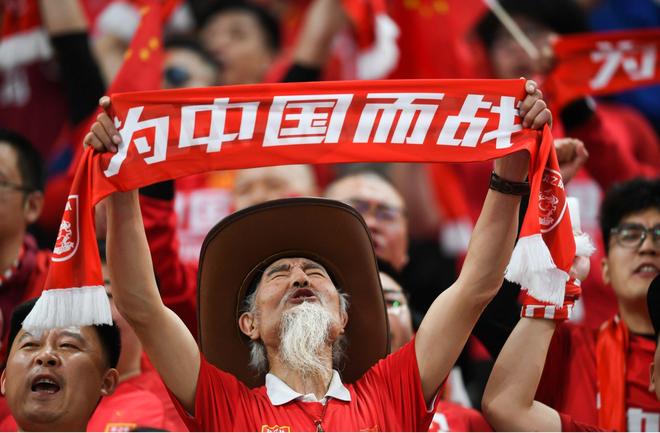 关于中国队激烈对抗国际对手，成功拿下胜利的信息