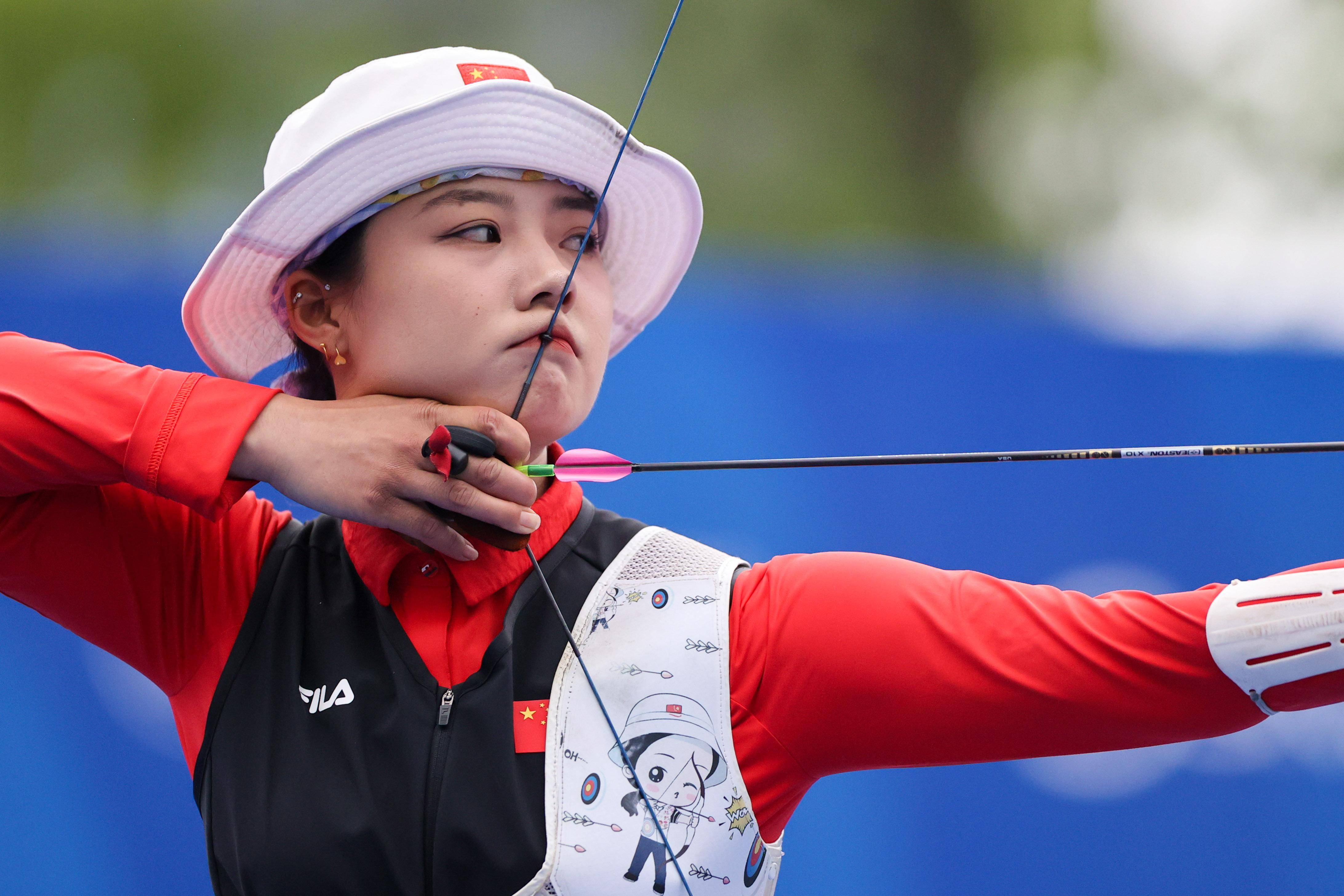 韩国射箭选手射中中心获金牌