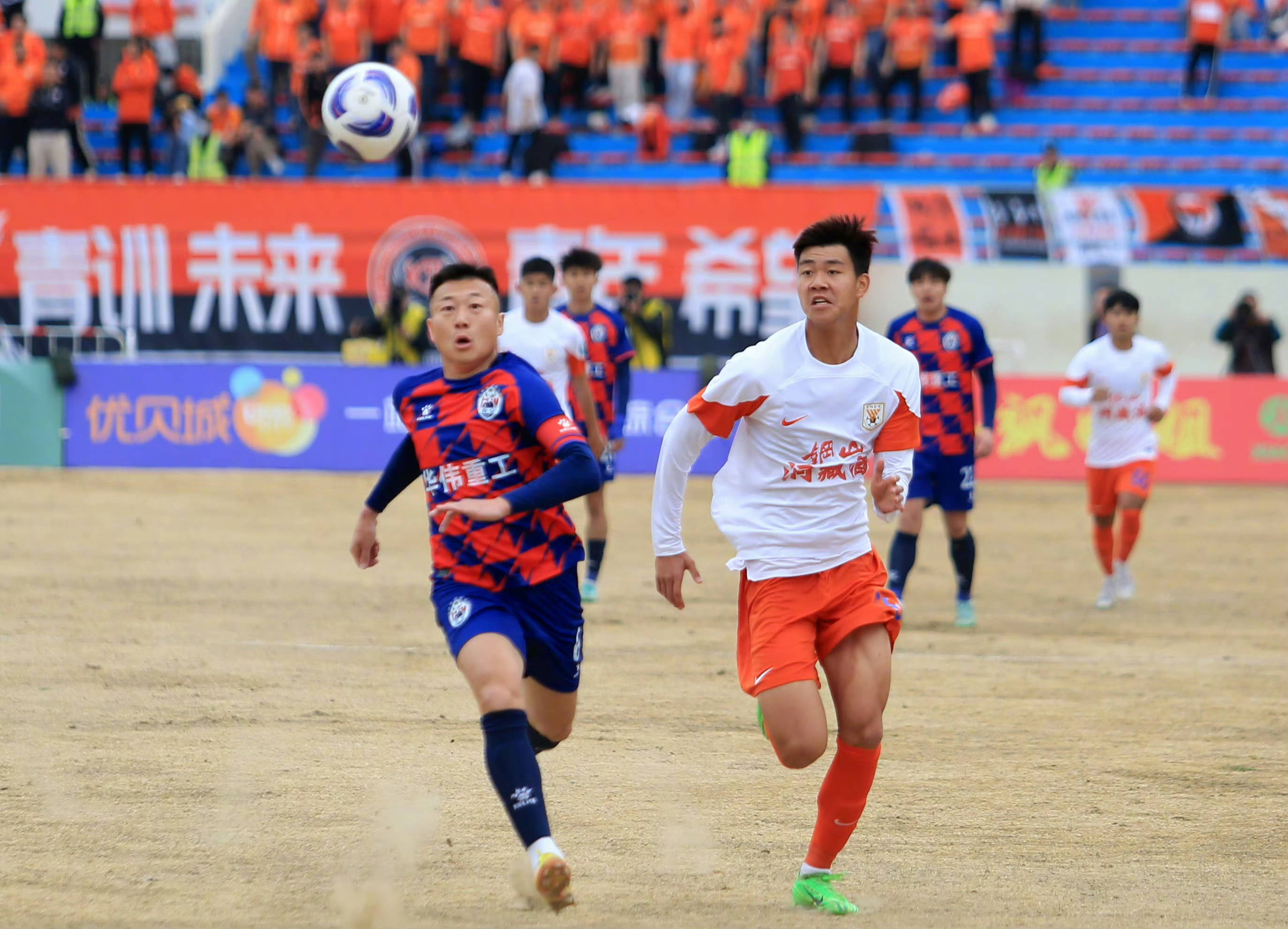 新球员加盟首秀:球队备战是否能有所突破 新球员加盟首秀:球队备战是否能有所突破