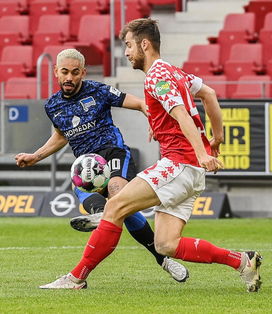 关于柏林赫塔战平弗赖堡,联赛前景稳定向好迈进的信息 关于柏林赫塔战平弗赖堡,联赛前景稳定向好迈进的信息