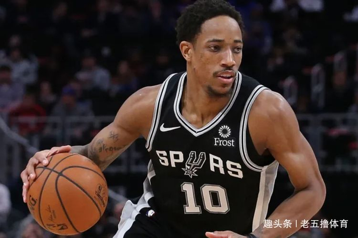 包含马刺擒灰熊,德罗赞爆发砍下30+得分的词条 包含马刺擒灰熊,德罗赞爆发砍下30+得分的词条